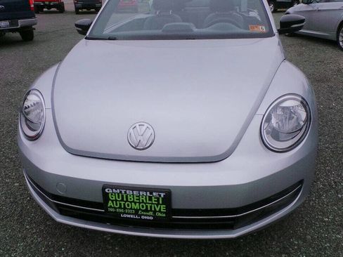 Used 2013 Volkswagen Beetle 2.0T FWD image 11