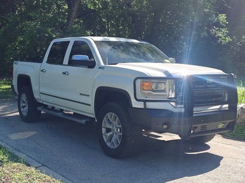 Used 2015 GMC Sierra 1500 SLT w/ SLT Crew Cab Value Package AWD/4WD image 2