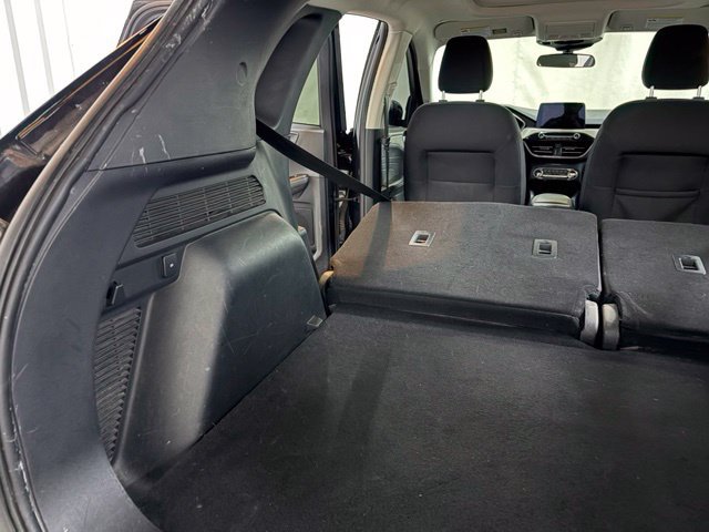 Used 2021 Ford Escape SE w/ Cold Weather Package FWD image 13
