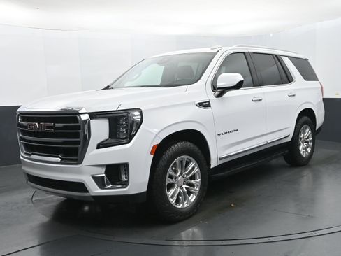 Used 2023 GMC Yukon SLT image 1