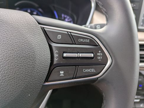 Used 2020 Hyundai Santa Fe SEL w/ Convenience Package image 21