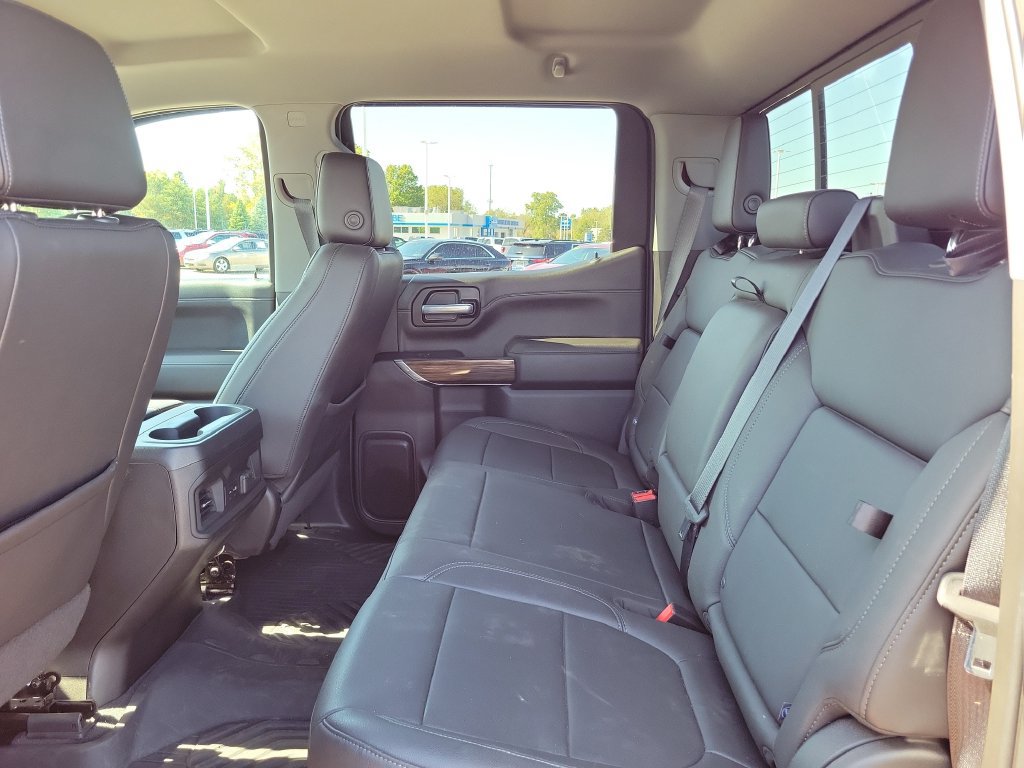 Used 2021 Chevrolet Silverado 1500 LT Trail Boss w/ Convenience Package II AWD/4WD image 28