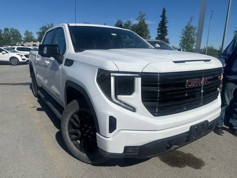 Certified 2023 GMC Sierra 1500 Elevation w/ Elevation Premium Package AWD/4WD image 2