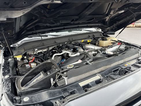 Used 2015 Ford F250 Platinum w/ FX4 Off-Road Package image 6