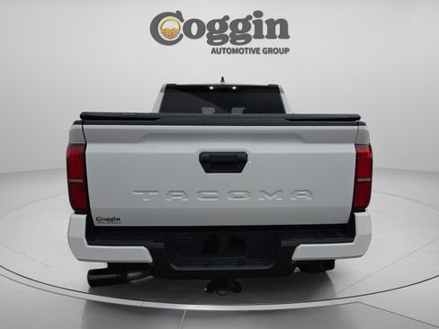 Used 2024 Toyota Tacoma SR5 image 4