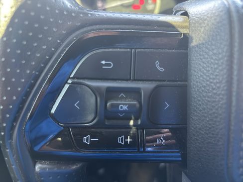 Used 2023 Toyota Tundra SR5 w/ SR5 Convenience Package image 9