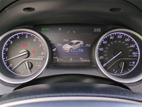 Used 2023 Toyota Camry XLE image 25