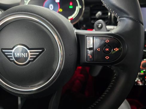 Used 2022 MINI Cooper S FWD image 17