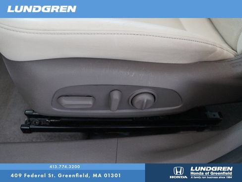 Used 2024 Chevrolet Malibu LT FWD image 13