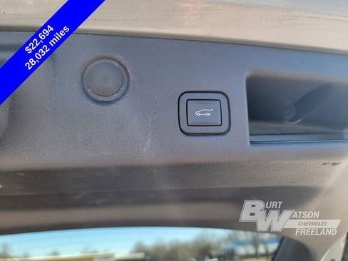 Used 2024 Chevrolet Equinox LT w/ LPO, Floor Liner Package image 23