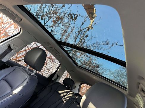 Used 2022 Audi Q7 2.0T Premium w/ Convenience Package image 10