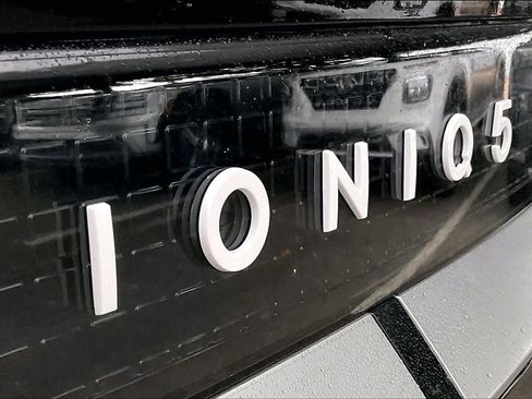 Certified 2026 Hyundai Ioniq 5 SEL RWD image 9
