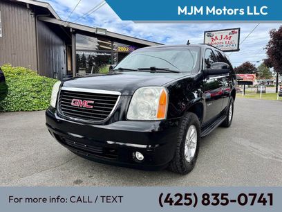 Used 2011 GMC Yukon SLT w/ SLT-2 Equipment Package