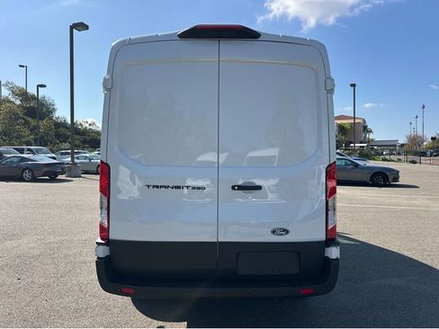 New 2026 Ford Transit 250 148 Medium Roof w/ Load Area Protection Package image 5