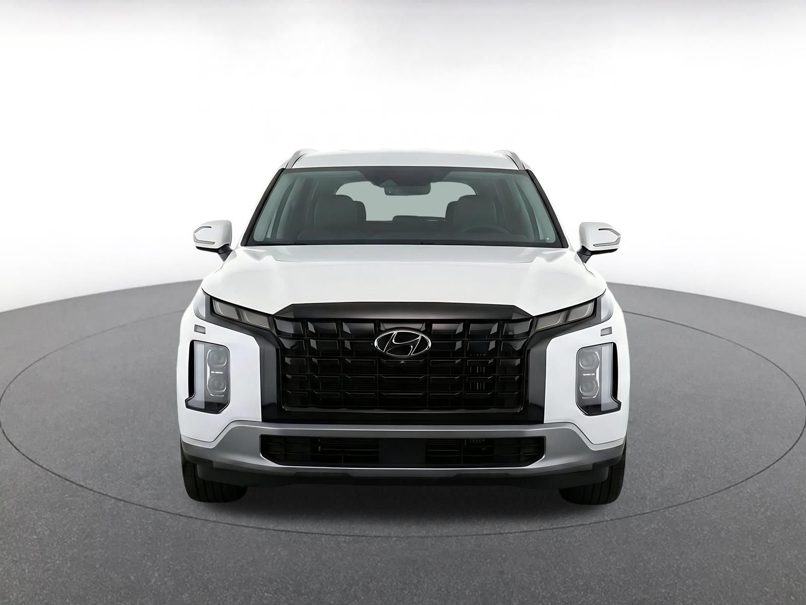 Used 2025 Hyundai Palisade SEL FWD image 2