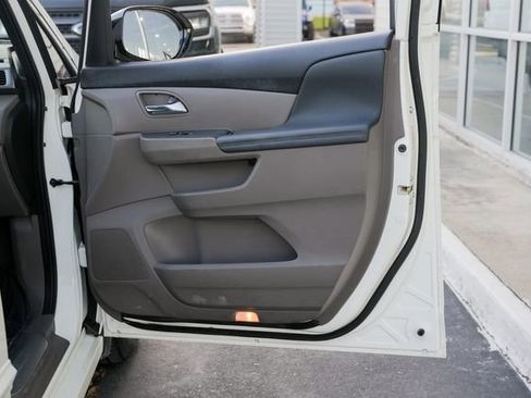Used 2016 Honda Odyssey Touring image 26