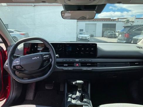 Certified 2025 Kia K4 EX image 45