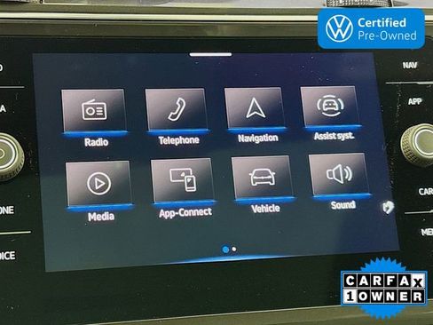 Certified 2022 Volkswagen Tiguan SEL R-Line image 16