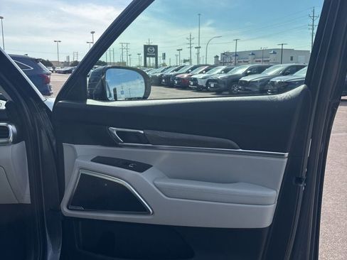 Used 2020 Kia Telluride SX w/ SX Prestige Package AWD/4WD image 27