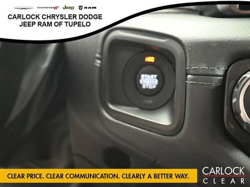 Used 2025 Jeep Wrangler Sahara image 20