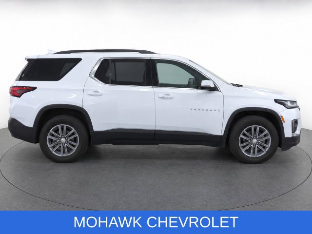 Used 2023 Chevrolet Traverse LT AWD/4WD image 10