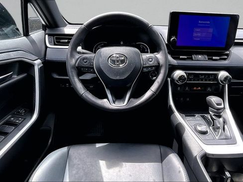Certified 2024 Toyota RAV4 XSE w/ Weather Package AWD/4WD image 11