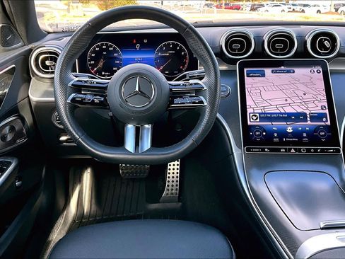 Used 2024 Mercedes-Benz C 300 4MATIC Sedan image 5