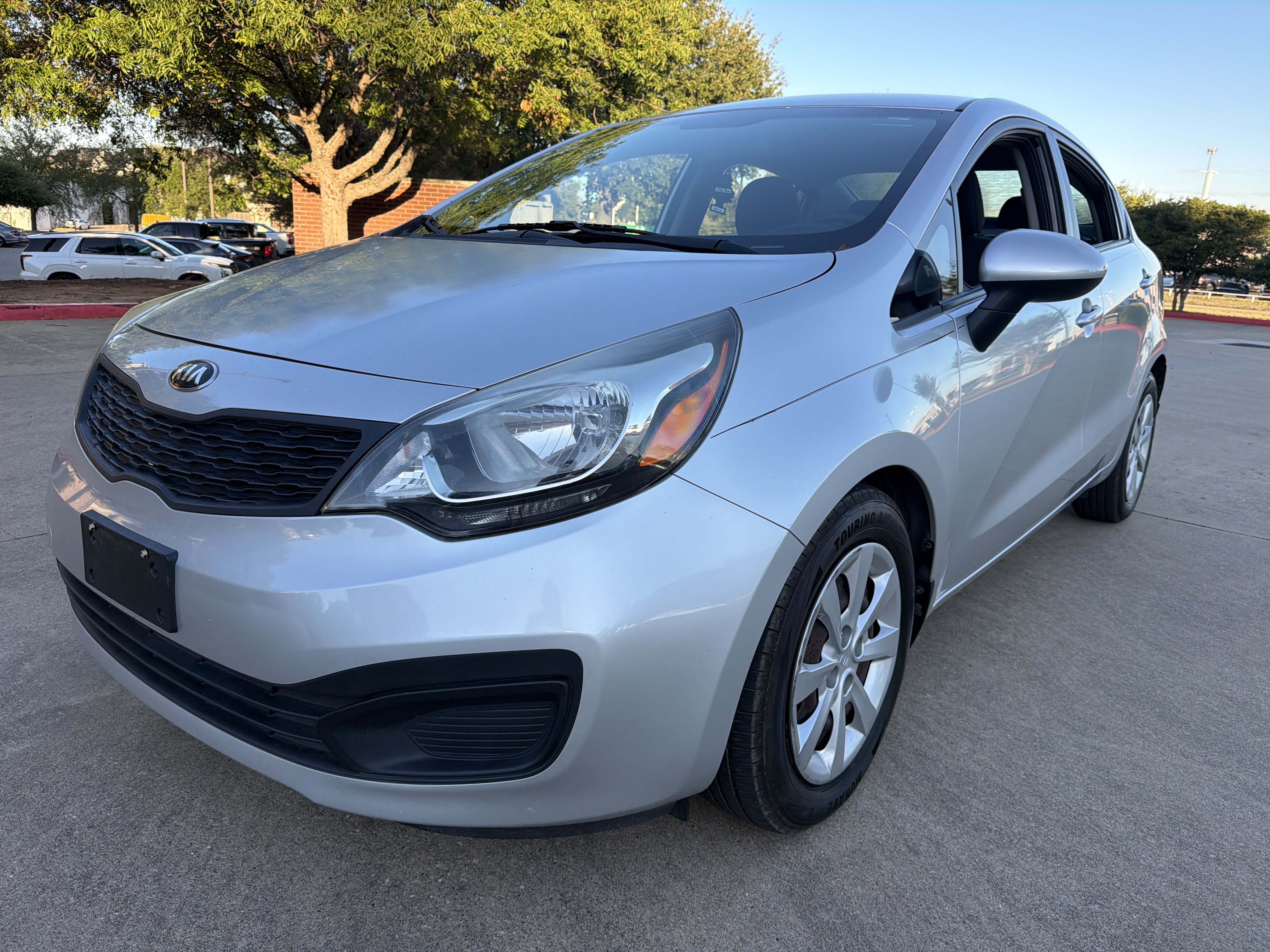 Used 2015 Kia Rio LX w/ Power Package FWD image 3