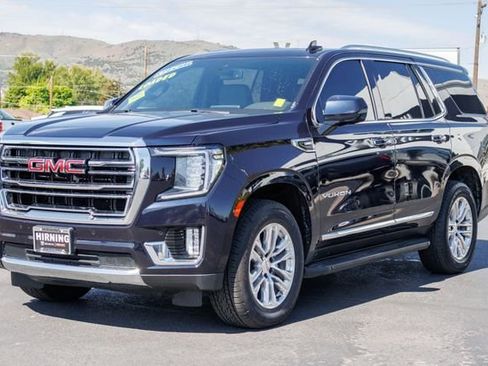 Certified 2022 GMC Yukon SLT w/ SLT Premium Package AWD/4WD image 37