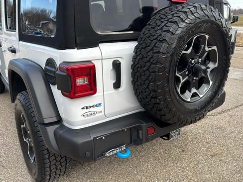 Used 2021 Jeep Wrangler Unlimited Rubicon w/ Steel Bumper Group image 12