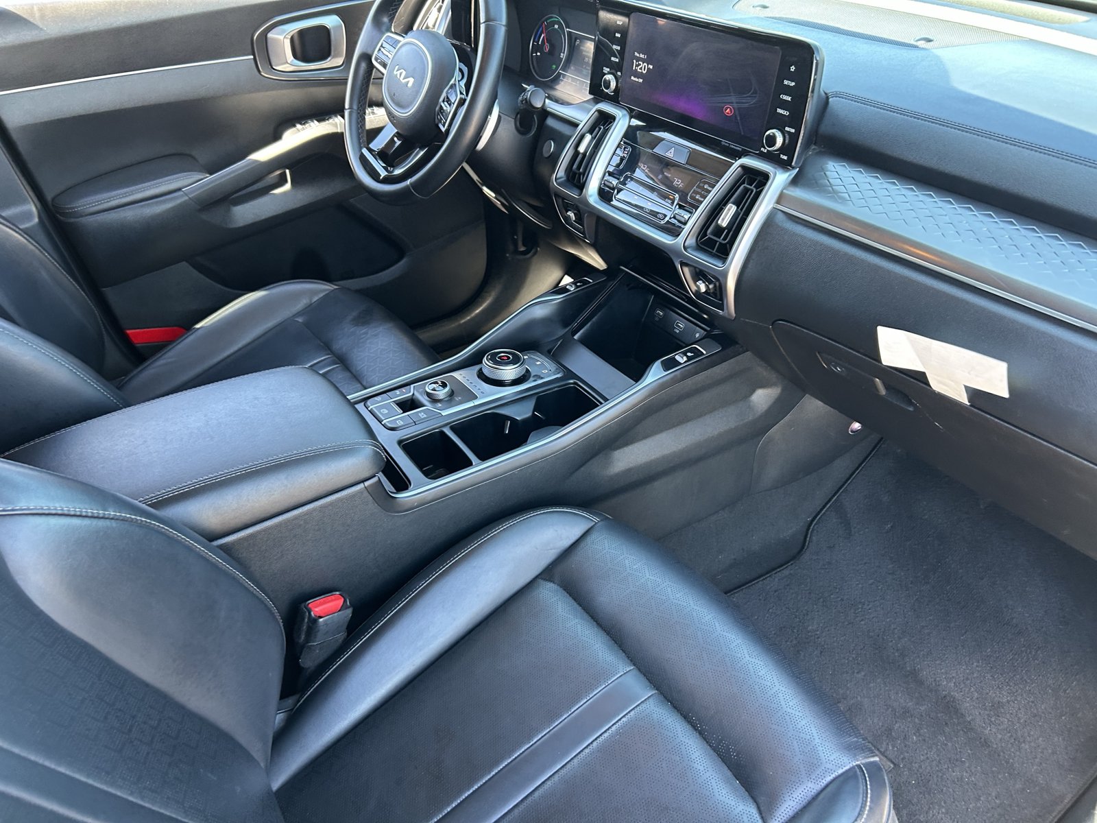 Used 2023 Kia Sorento EX AWD/4WD image 13