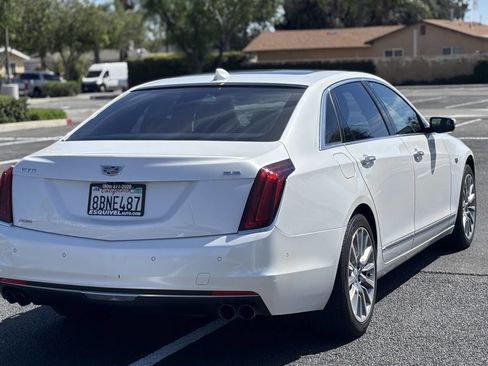 Used 2018 Cadillac CT6 Luxury AWD/4WD image 7