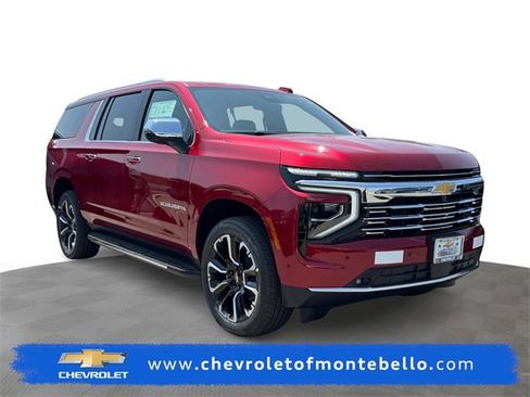 New 2025 Chevrolet Suburban Premier image 1