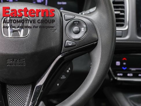 Used 2019 Honda HR-V EX image 16