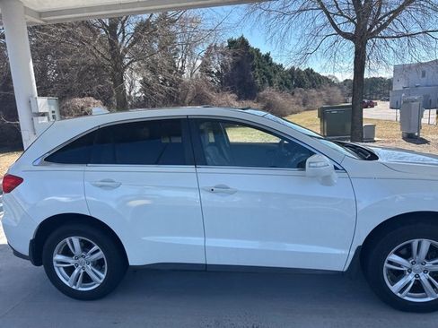 Used 2015 Acura RDX FWD w/ Technology Package image 2