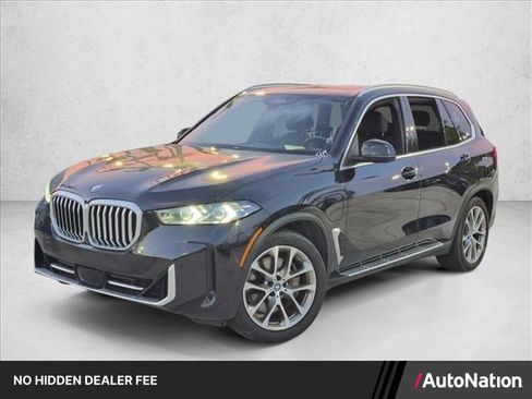 Used 2025 BMW X5 xDrive50e AWD/4WD image 1
