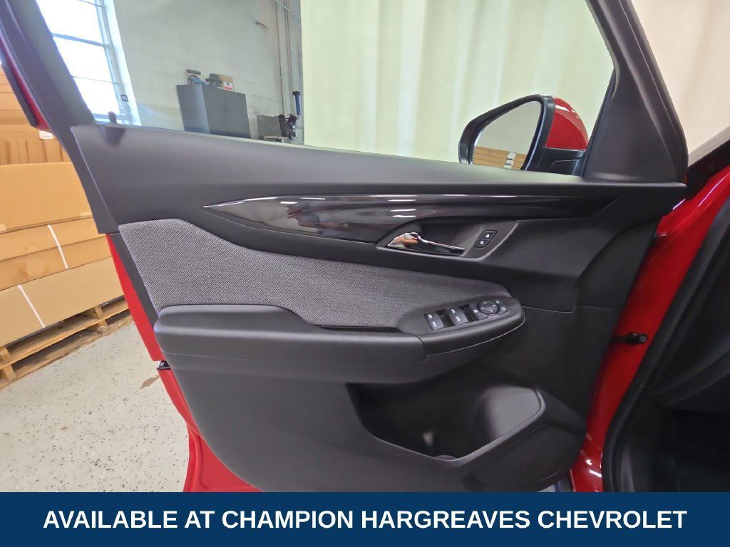 Used 2026 Chevrolet TrailBlazer LT AWD/4WD image 30