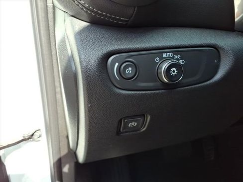 Used 2024 Chevrolet Blazer LT w/ Convenience Package image 19