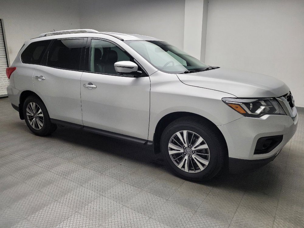 Used 2018 Nissan Pathfinder SL w/ Cargo Package AWD/4WD image 11