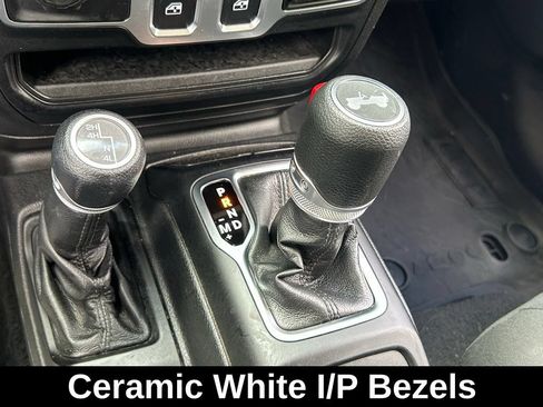 Certified 2021 Jeep Wrangler Sport AWD/4WD image 28