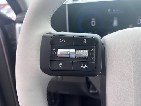 New 2026 Hyundai Santa Fe SE FWD image 16