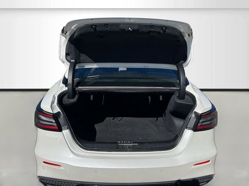 Used 2023 Nissan Maxima SR w/ Sport Mat Group image 28