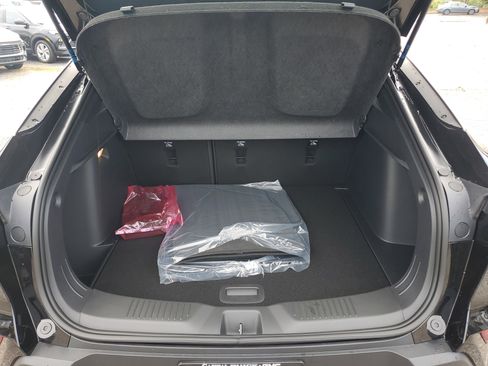 New 2025 Buick Envista Preferred image 6