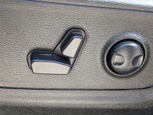 Certified 2023 RAM 1500 Big Horn image 22