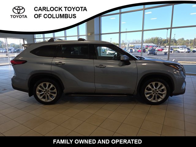 Used 2021 Toyota Highlander Limited AWD/4WD image 7