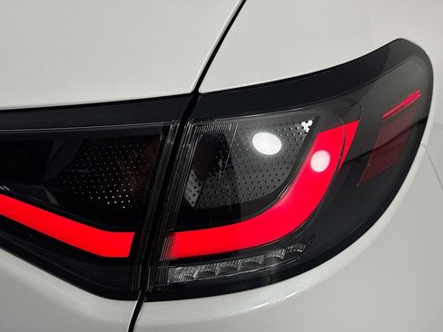 New 2027 Honda HR-V EX-L image 9