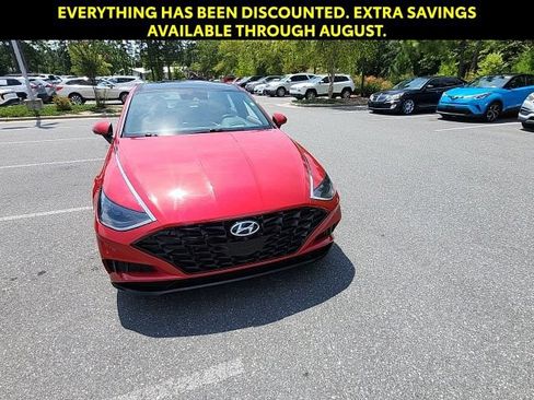 Used 2021 Hyundai Sonata Limited FWD image 3