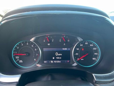 Used 2023 Chevrolet Traverse LT w/ Midnight/Sport Edition AWD/4WD image 4