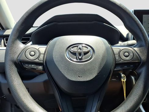 Used 2025 Toyota RAV4 LE FWD image 21
