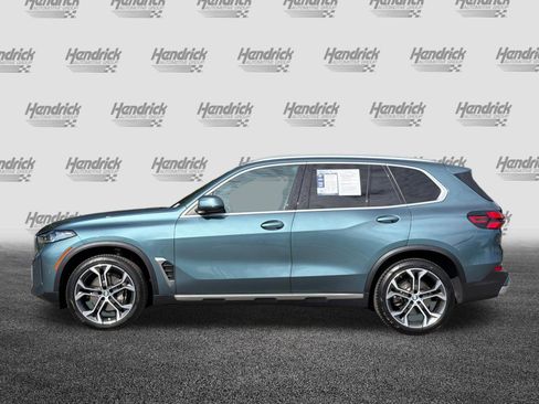 Used 2025 BMW X5 xDrive40i w/ Premium Package AWD/4WD image 8